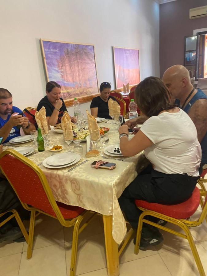 Hotel La Renaissance Tata Екстериор снимка