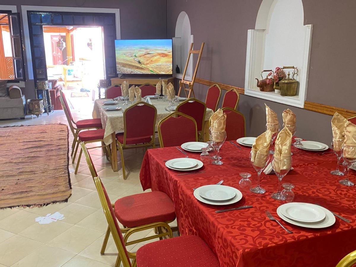 Hotel La Renaissance Tata Екстериор снимка