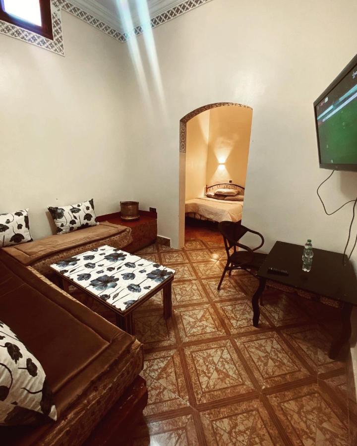 Hotel La Renaissance Tata Екстериор снимка
